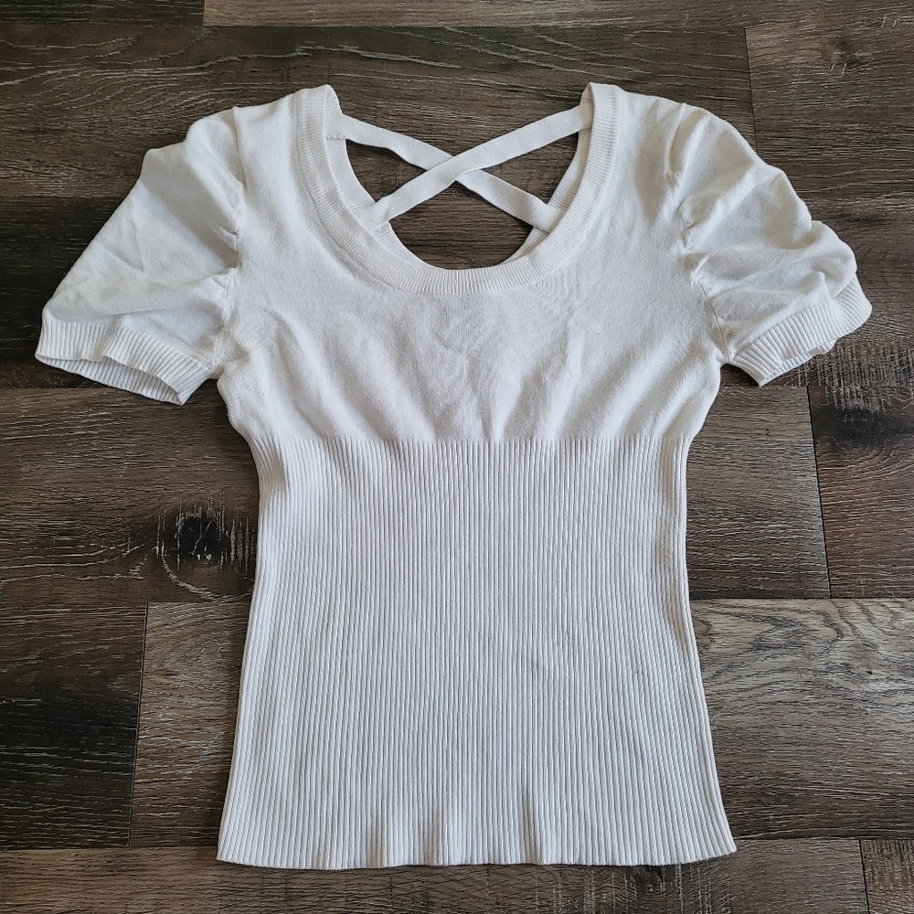 🎒🩵Ribbed Puff Sleeve Criss Cross Top